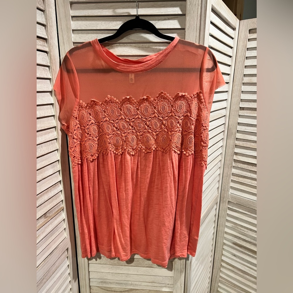 Jessica Simpson Maternity Shirt